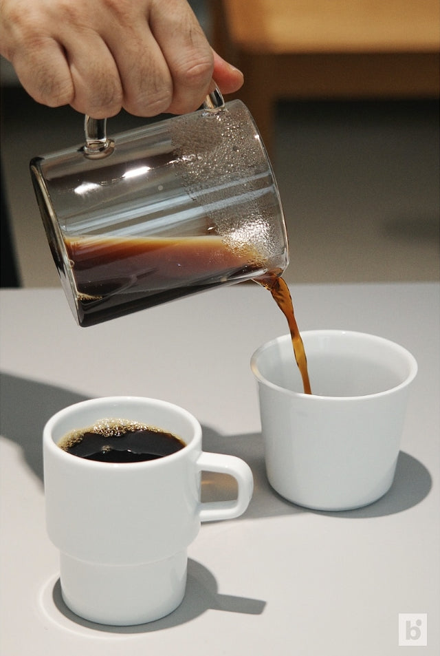Bunnar at a Small Café in Seoul